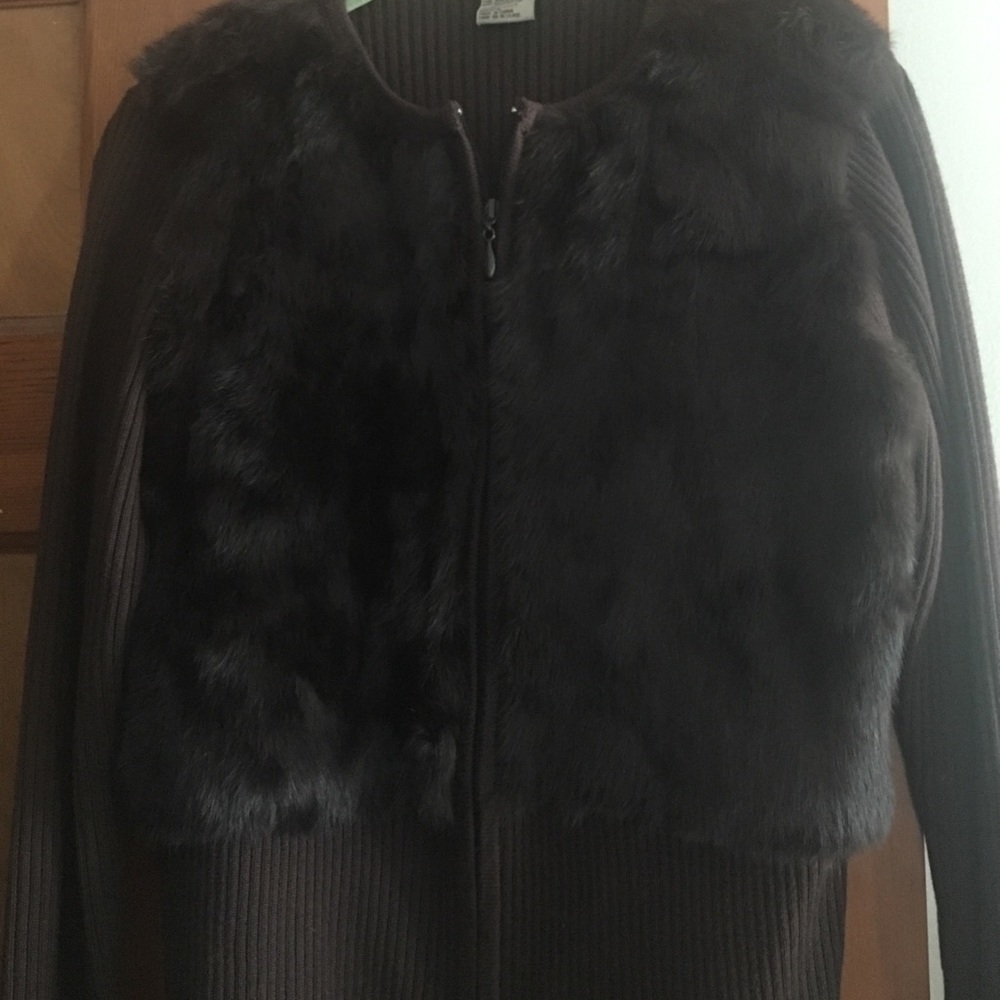 Genuine Fur Front ZIP Sweater size Small